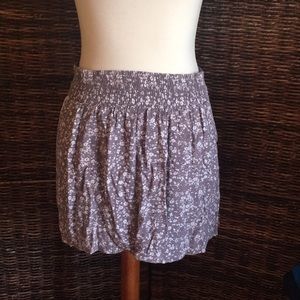 🌻Super cute flowery skirt🌻